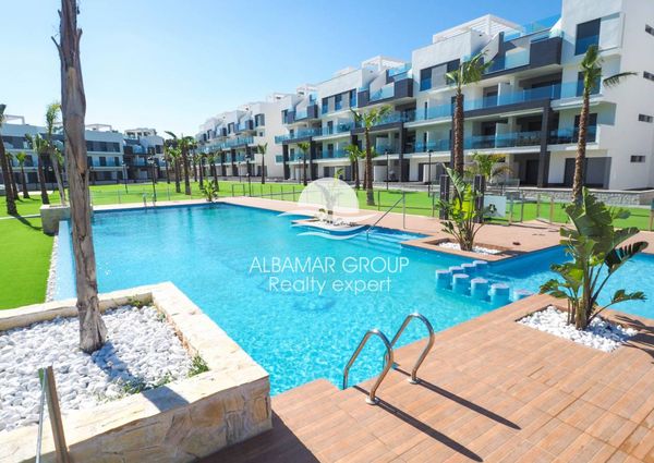Apartment with 3 bedrooms in Oasis Beach XII