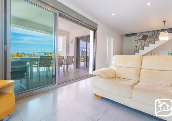 Rent villa PISCIS