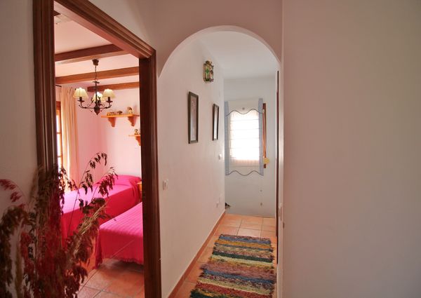 1055 Villa Cerrillo (Winter)