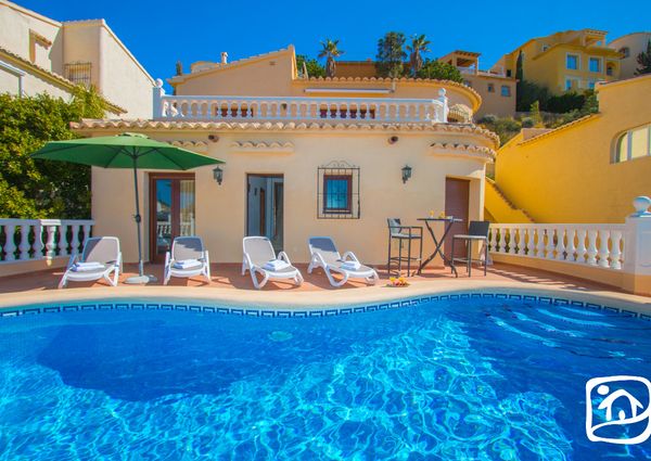 Rent villa OCTAVIO