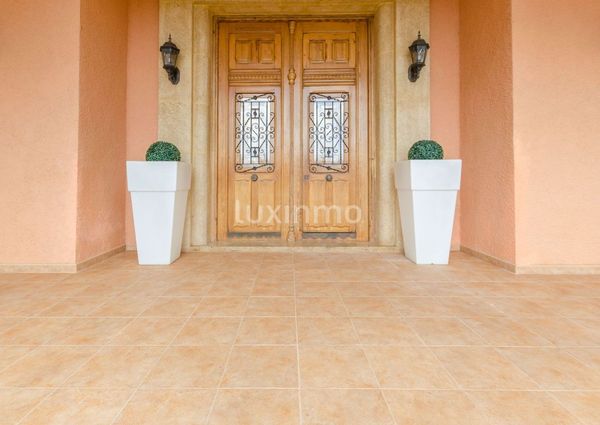 One-storey luxury villa in Denia