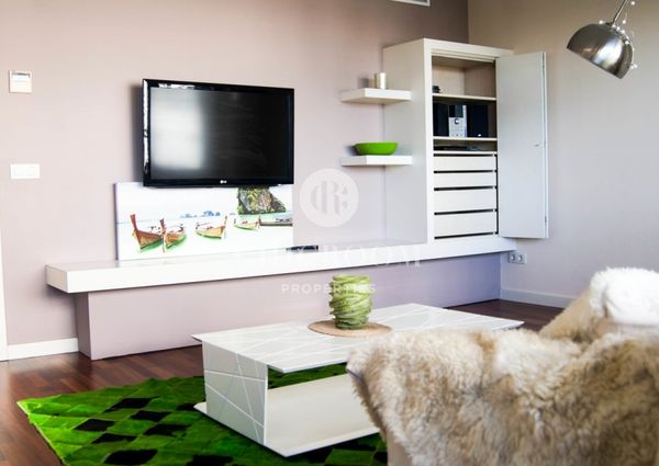 Unfurnished 3 bedroom apartment for rent terrace Diagonal Mar