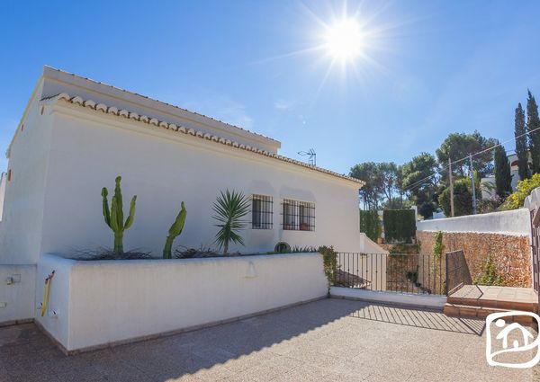 Rent villa EL OLIVO