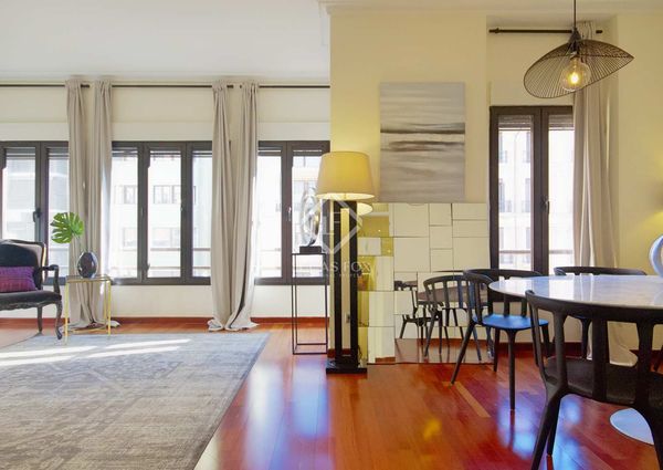 Excellent 4-bedroom apartment for rent in Alicante city
