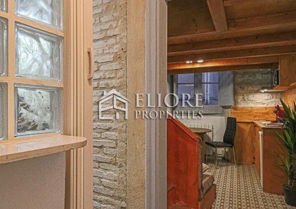 Estudio-duplex recién renovado