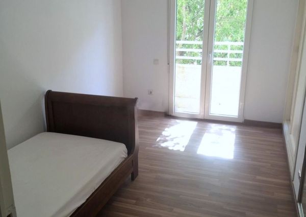 Three bedroom apartment in Portixol to rent