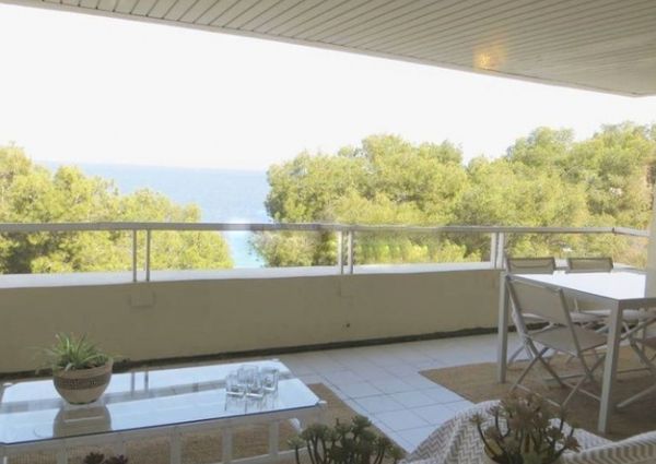 Sea view apartment in Illetas to rent