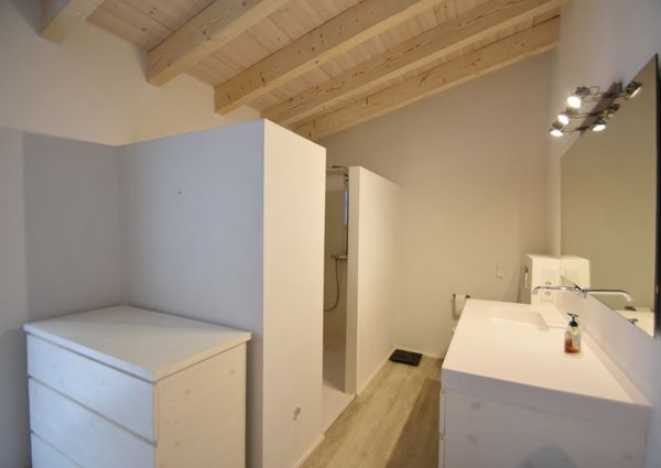 Seafront apartment in Ses Covetes