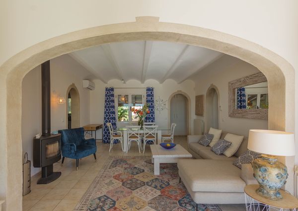 Modern villa to rent winter in Javea