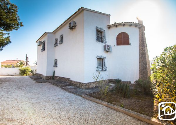 Rent villa RACHELLE