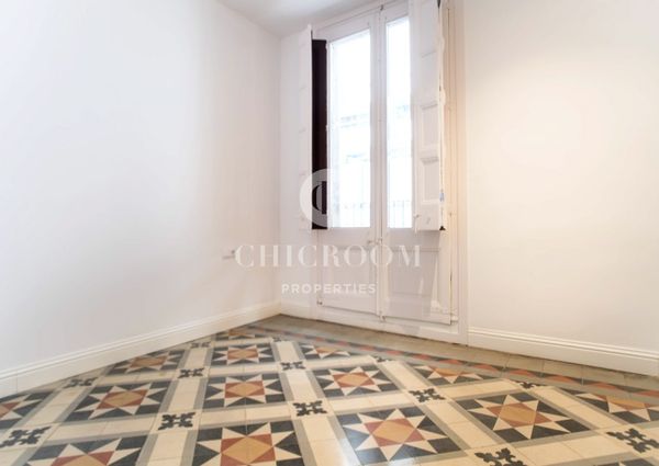 Well located 3-bedroom apartment for rent in the Gothic Quarter of Barcelona