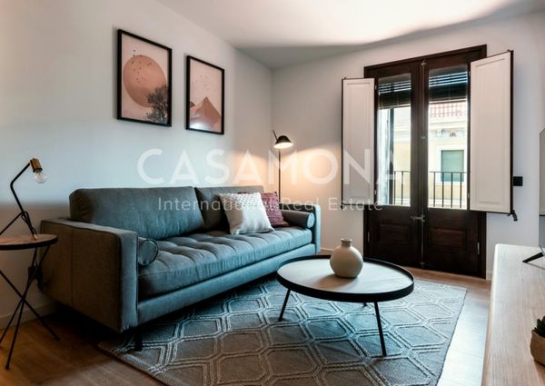 Modern and Fully Serviced 2 Bedroom Apartment with Huge Private Terrace