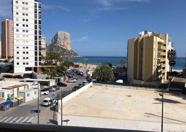 Se alquila para todo el año apartamento en Calpe