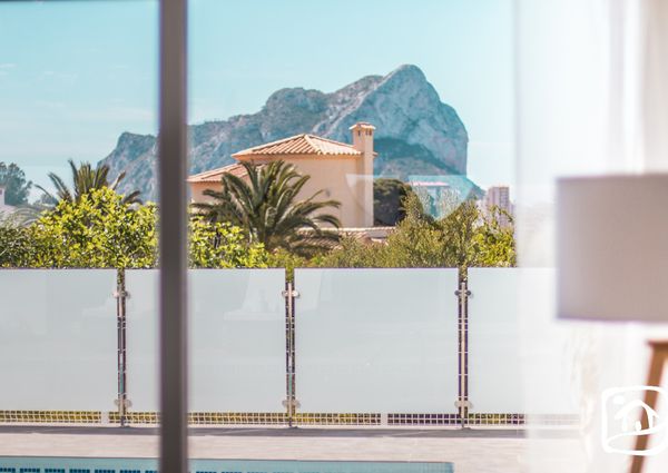 Rent villa EOLE