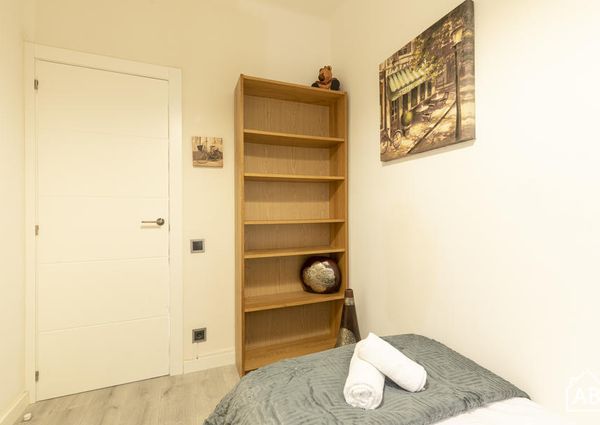Bright and Moderm Apartment  of 3 bedrooms with private terrace - Sants District