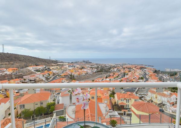Beautiful apartment with wounderful sea views