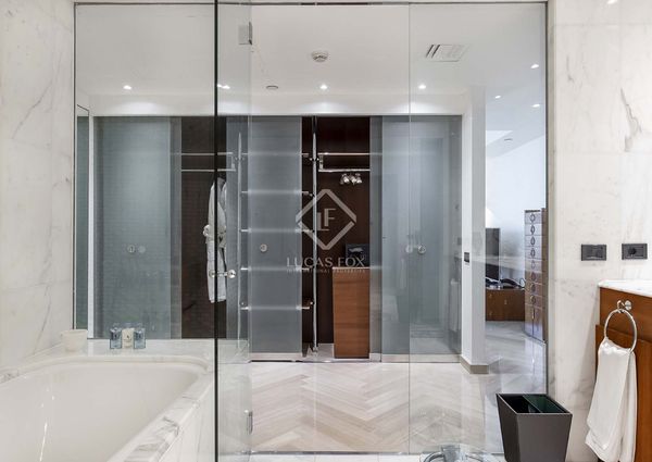 Modern duplex penthouse for rent in Vila Olímpica, Barcelona