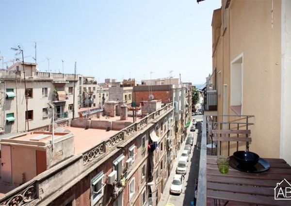 Cheerful studio apartment in Barceloneta located close to the beach