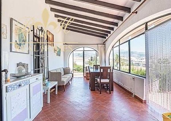 Detached villa for rent in Altea, Alicante (ref.1786)